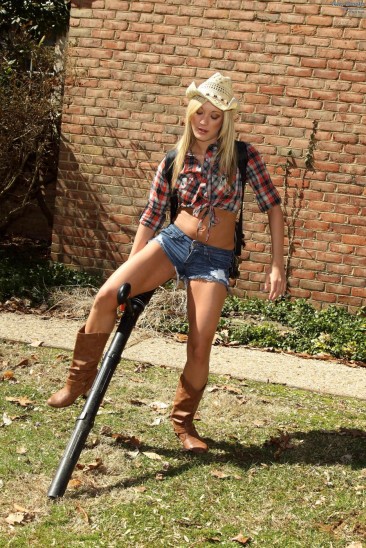 Dirty blonde cowgirl Amy Brooke has her man please her with toys & masturbation in the garden