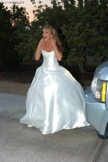Busty MILF skank Shayla Laveaux gets married and bangs the limo driver in her wedding dress